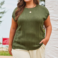 Black Solid Color Wavy Textured Plus Size Tee