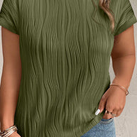 Black Solid Color Wavy Textured Plus Size Tee