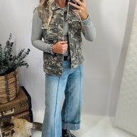 Green Camouflage Print Button Cargo Pocket Button Down Denim Vest