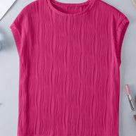 Black Solid Color Wavy Textured Plus Size Tee