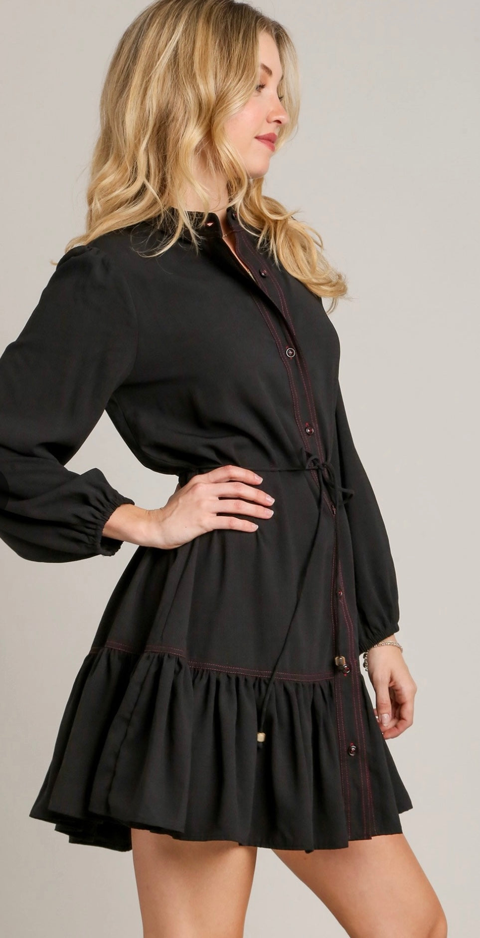 Classic Black Tiered Mini