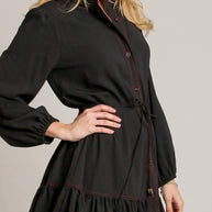 Classic Black Tiered Mini