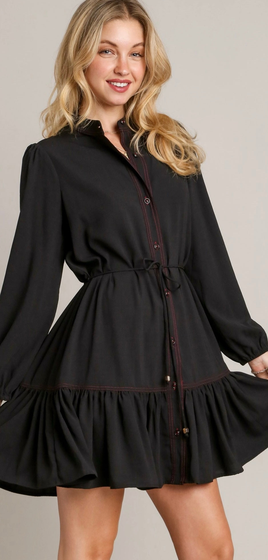 Classic Black Tiered Mini