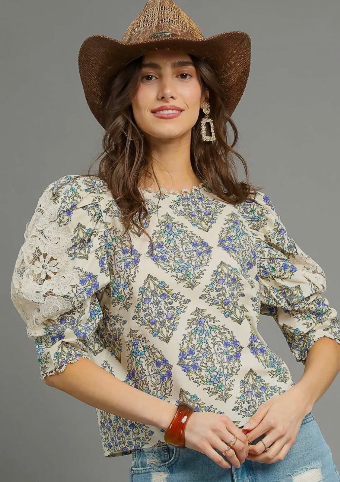 Umgee Printed Lace Puff Sleeve Blouse