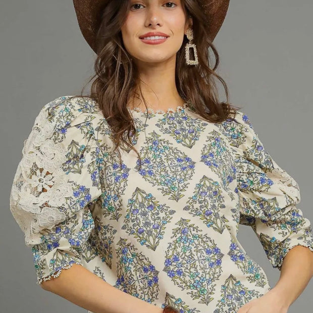 Umgee Printed Lace Puff Sleeve Blouse