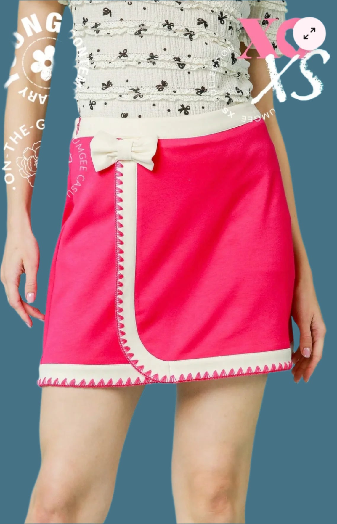 Umgee Chic Contrast Trim Mini Skirt
