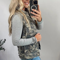 Green Camouflage Print Button Cargo Pocket Button Down Denim Vest
